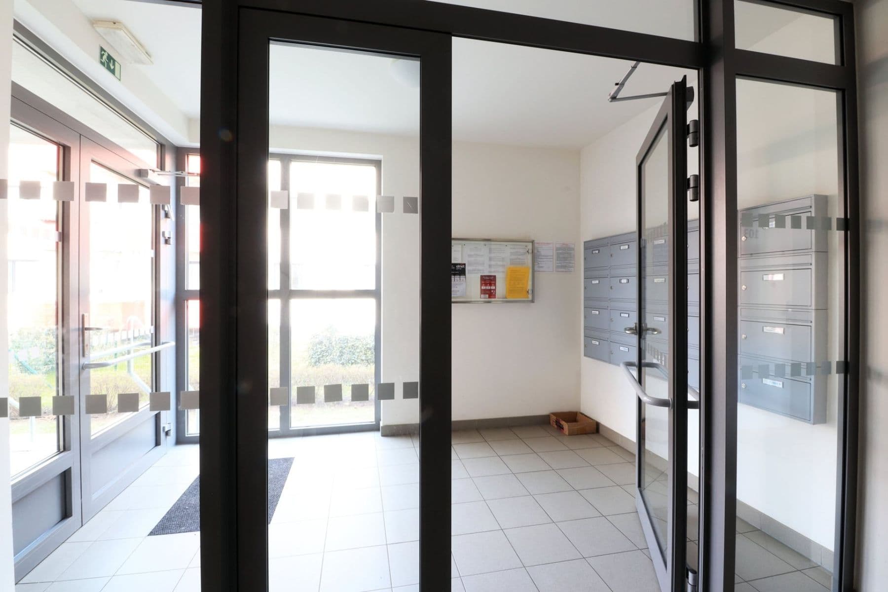 Pronájem bytu 2+kk 50 m², U Hostavického potoka, Praha, Praha Pronájem bytu 2+kk 50 m², U Hostavického potoka, Praha, Praha