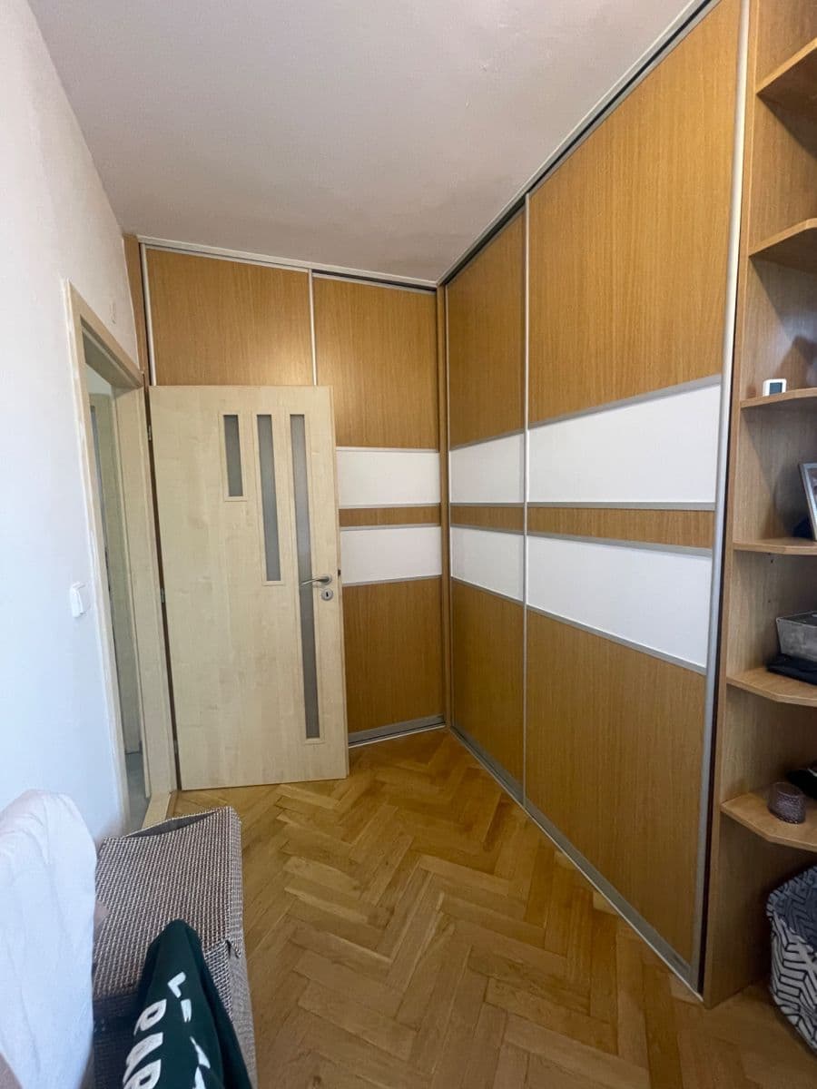 Pronájem bytu 3+1 63 m², Mitušova, Ostrava, Moravskoslezský kraj Pronájem bytu 3+1 63 m², Mitušova, Ostrava, Moravskoslezský kraj