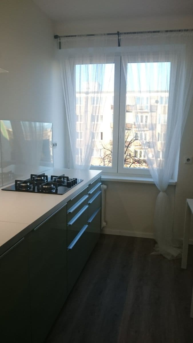 Pronájem bytu 2+kk 54 m², Pod Lipami, Praha, Praha Pronájem bytu 2+kk 54 m², Pod Lipami, Praha, Praha