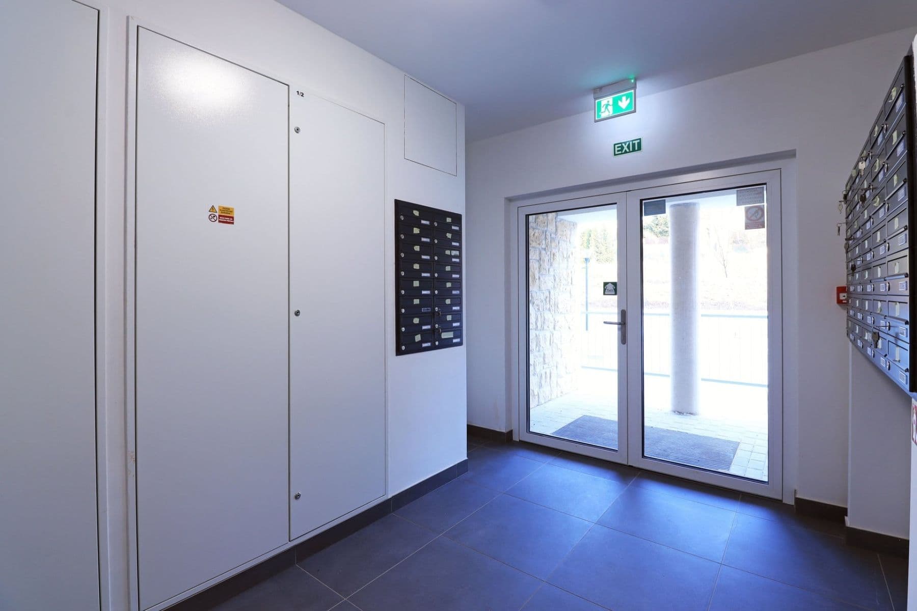 Pronájem bytu 1+kk 22 m², V Kněžívce, Tuchoměřice, Středočeský kraj Pronájem bytu 1+kk 22 m², V Kněžívce, Tuchoměřice, Středočeský kraj