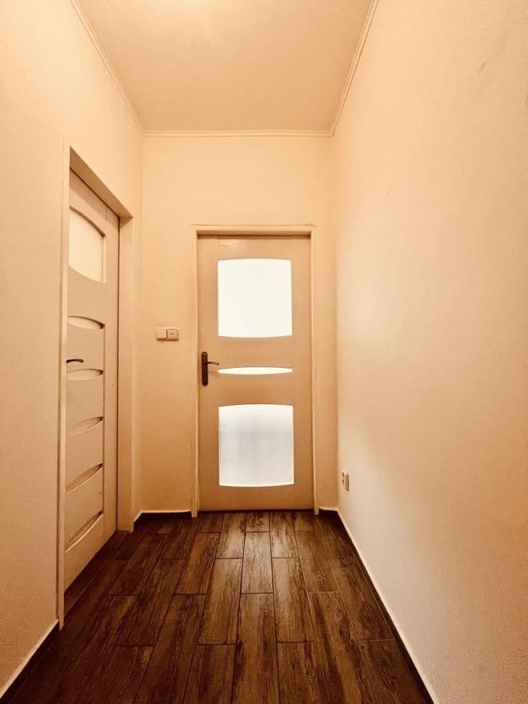 Prodej bytu 1+1 40 m², Garážní, Ostrava, Moravskoslezský kraj Prodej bytu 1+1 40 m², Garážní, Ostrava, Moravskoslezský kraj