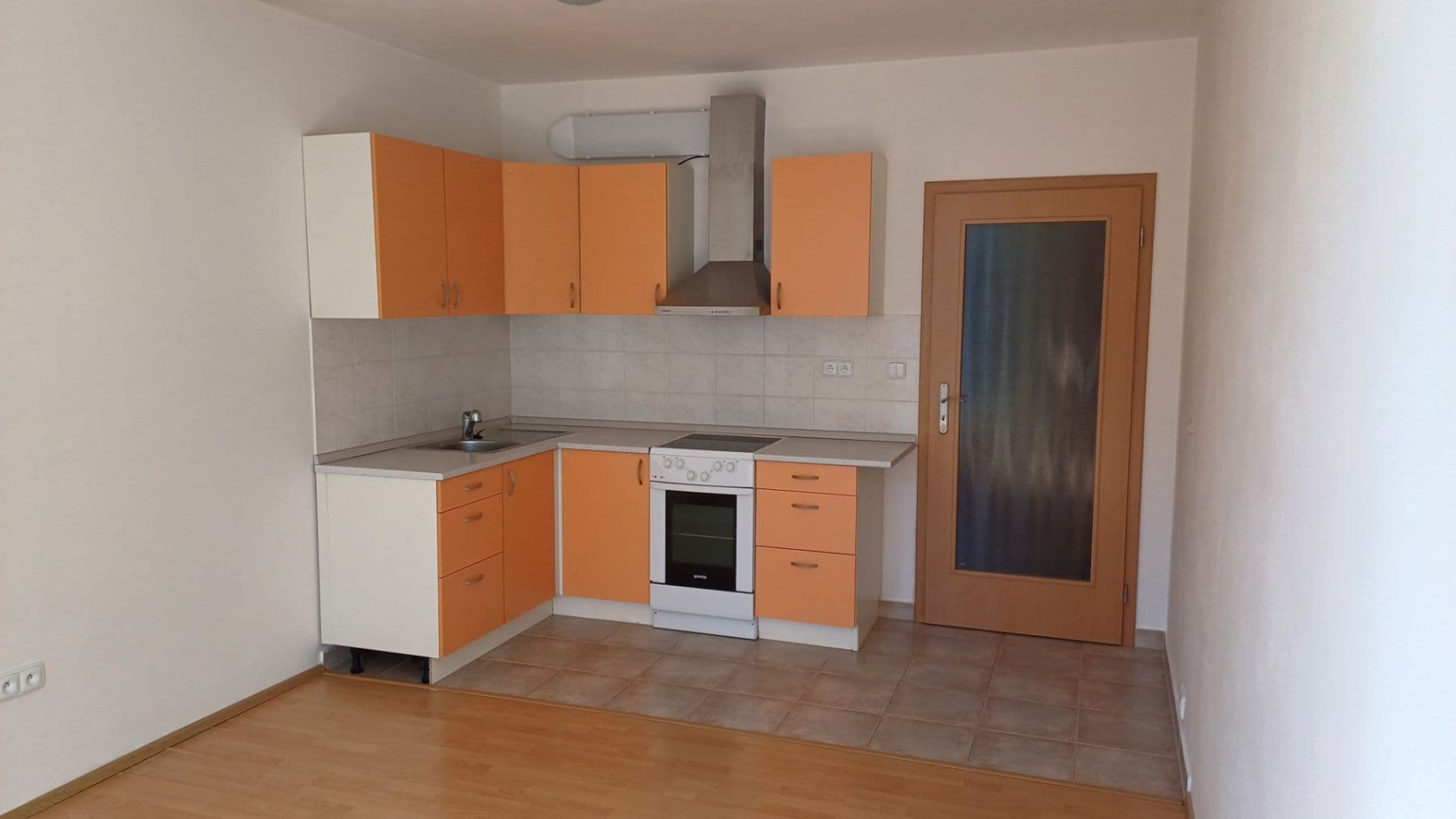 Pronájem bytu 2+kk 60 m², Na Honech I, Zlín, Zlínský kraj Pronájem bytu 2+kk 60 m², Na Honech I, Zlín, Zlínský kraj