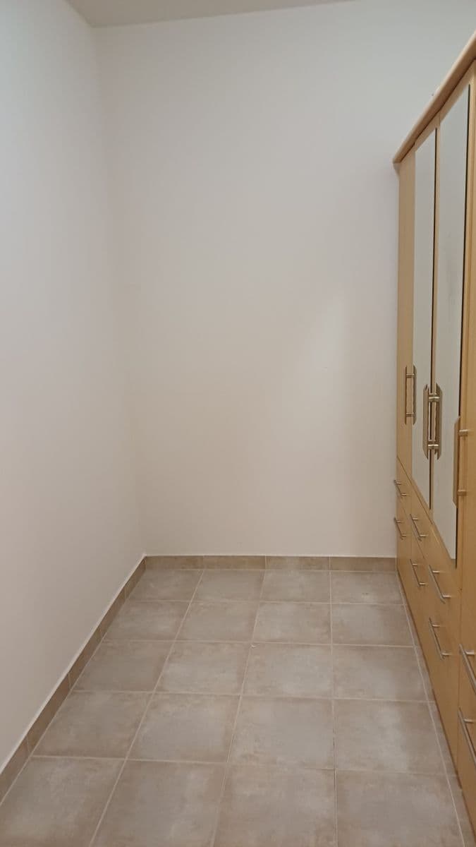 Pronájem bytu 2+kk 60 m², Na Honech I, Zlín, Zlínský kraj Pronájem bytu 2+kk 60 m², Na Honech I, Zlín, Zlínský kraj