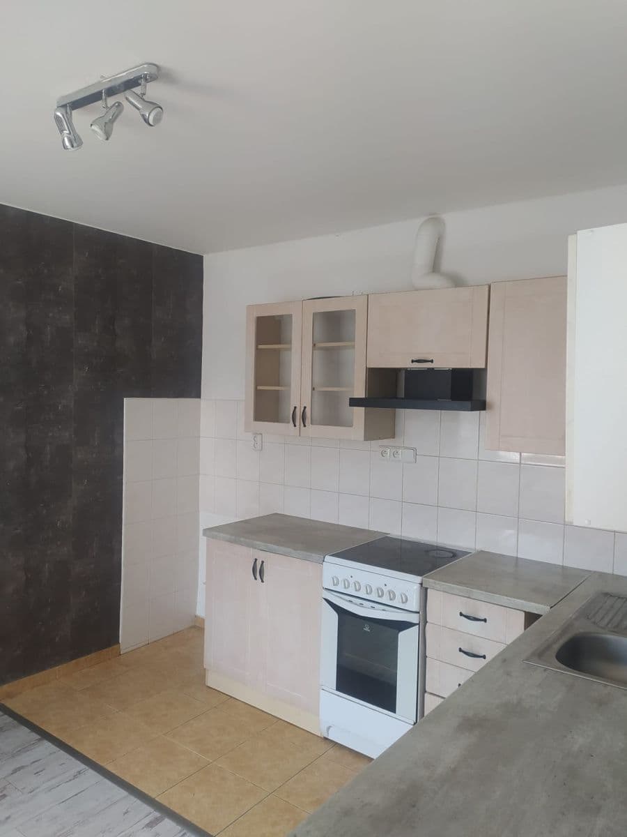 Prodej domu 265 m², pozemek 904 m², Pražská, Chlumec nad Cidlinou, Královéhradecký kraj Prodej domu 265 m², pozemek 904 m², Pražská, Chlumec nad Cidlinou, Královéhradecký kraj