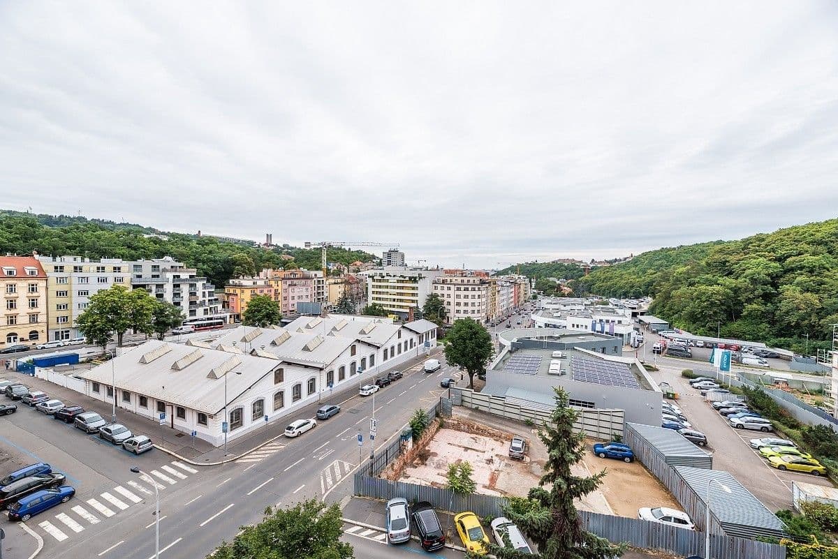 Pronájem bytu 1+1 39 m², Pod Klamovkou, Praha, Praha Pronájem bytu 1+1 39 m², Pod Klamovkou, Praha, Praha