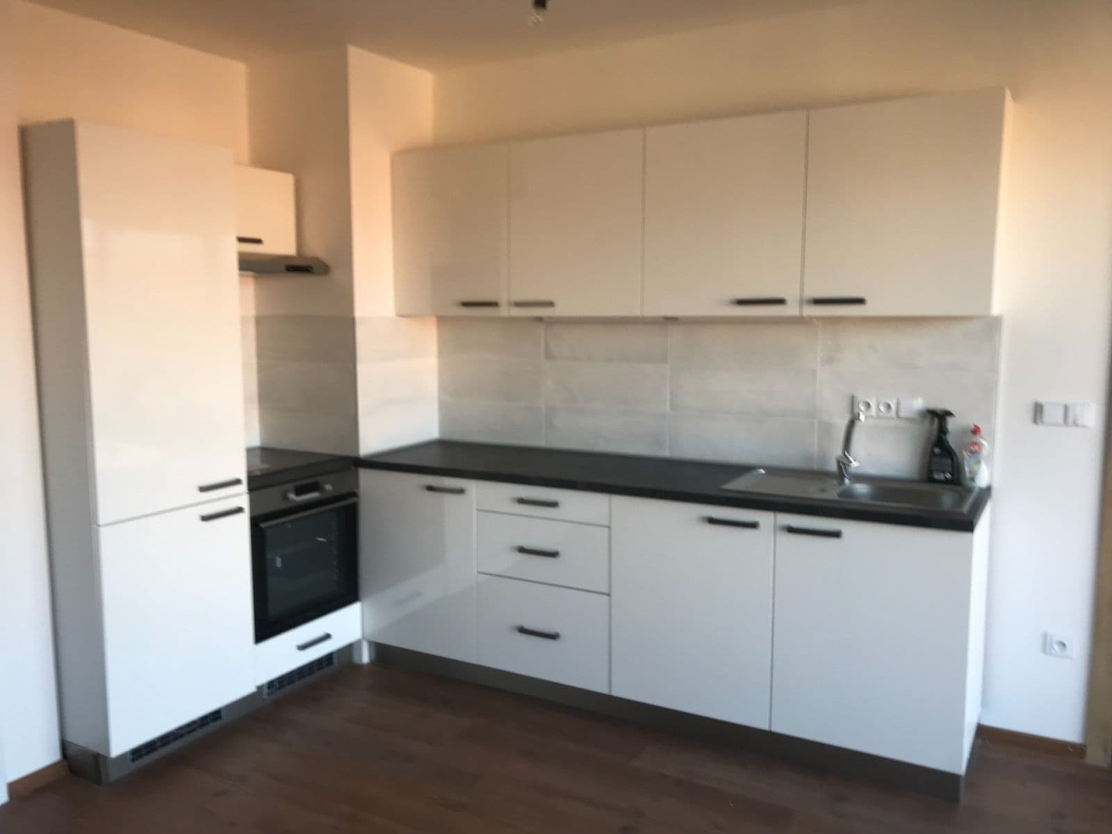 Pronájem bytu 2+kk 61 m², Auerswaldova, Brno, Jihomoravský kraj Pronájem bytu 2+kk 61 m², Auerswaldova, Brno, Jihomoravský kraj
