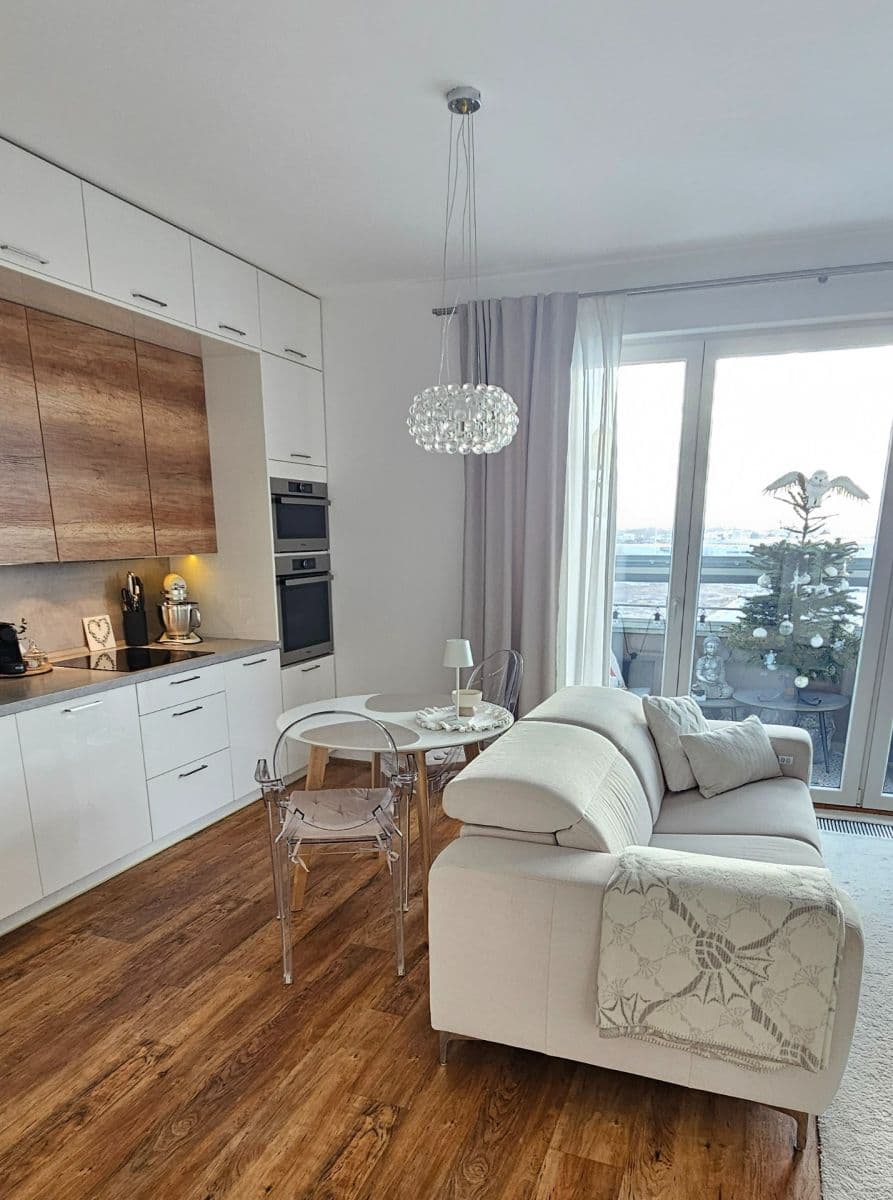 Prodej bytu 1+kk 37 m², Štanderova, Praha, Praha Prodej bytu 1+kk 37 m², Štanderova, Praha, Praha