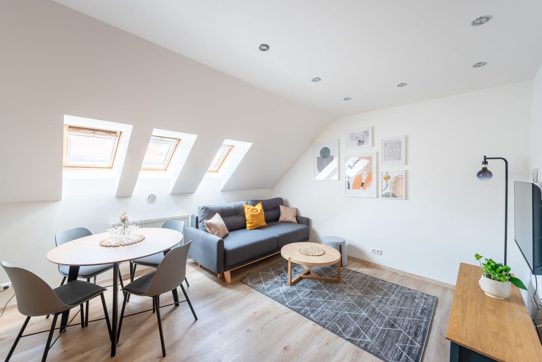 Pronájem bytu 47 m², Klimentská, Praha, Praha Pronájem bytu 47 m², Klimentská, Praha, Praha