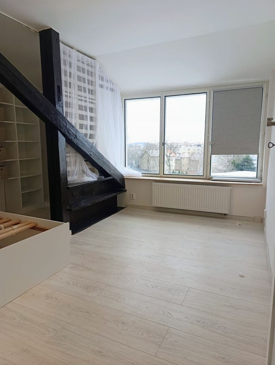 Pronájem bytu 2+kk 40 m², Helfertova, Brno, Jihomoravský kraj Pronájem bytu 2+kk 40 m², Helfertova, Brno, Jihomoravský kraj