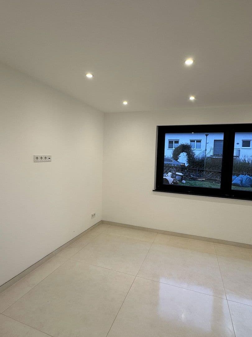 Pronájem bytu 3+1 70 m², Am Haanes 8, Linden, Hessen Pronájem bytu 3+1 70 m², Am Haanes 8, Linden, Hessen