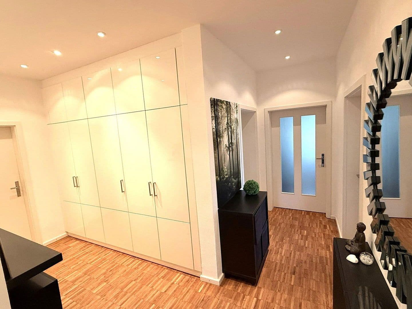 Pronájem bytu 2+1 90 m², Ellmaierstraße 6, Rosenheim, Bavorsko Pronájem bytu 2+1 90 m², Ellmaierstraße 6, Rosenheim, Bavorsko