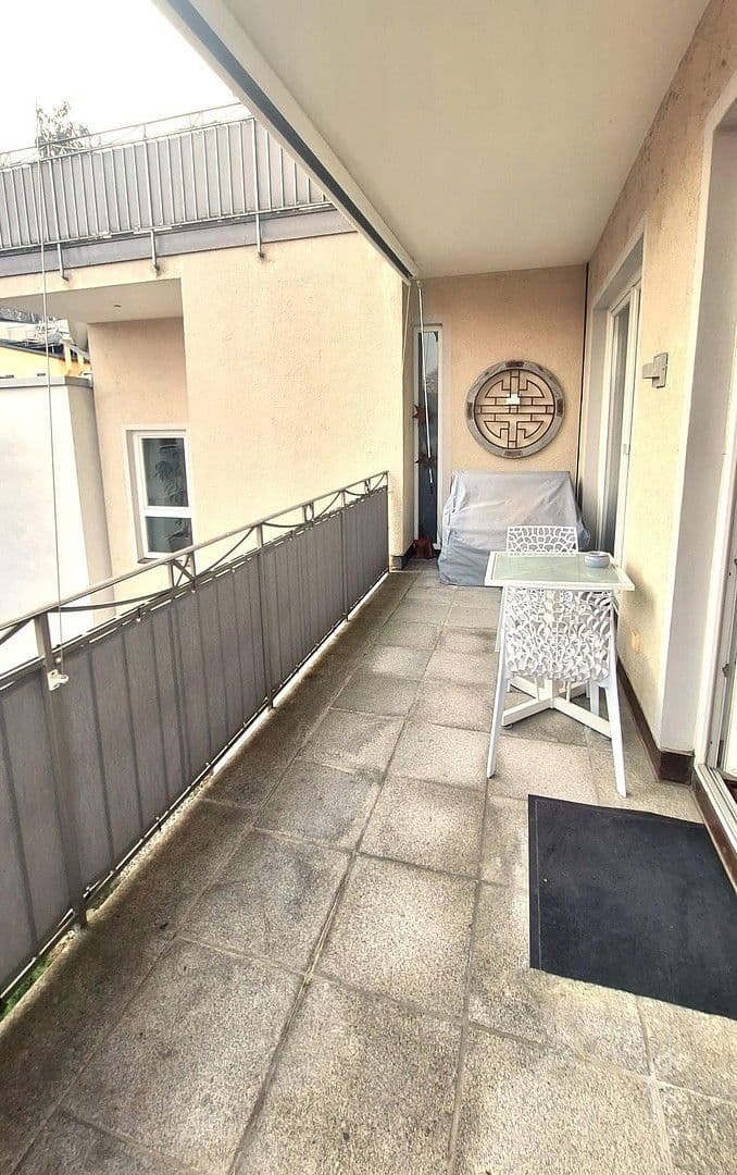 Pronájem bytu 2+1 90 m², Ellmaierstraße 6, Rosenheim, Bavorsko Pronájem bytu 2+1 90 m², Ellmaierstraße 6, Rosenheim, Bavorsko