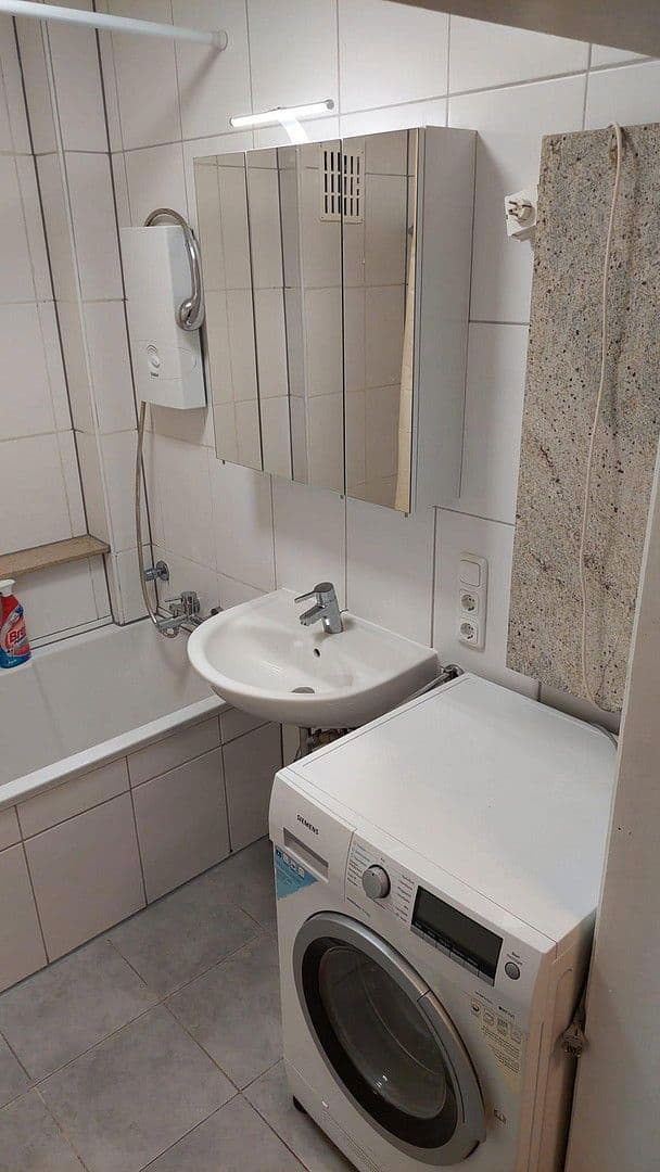 Pronájem bytu 3+1 65 m², Munkerstr., Nürnberg, Bavorsko Pronájem bytu 3+1 65 m², Munkerstr., Nürnberg, Bavorsko