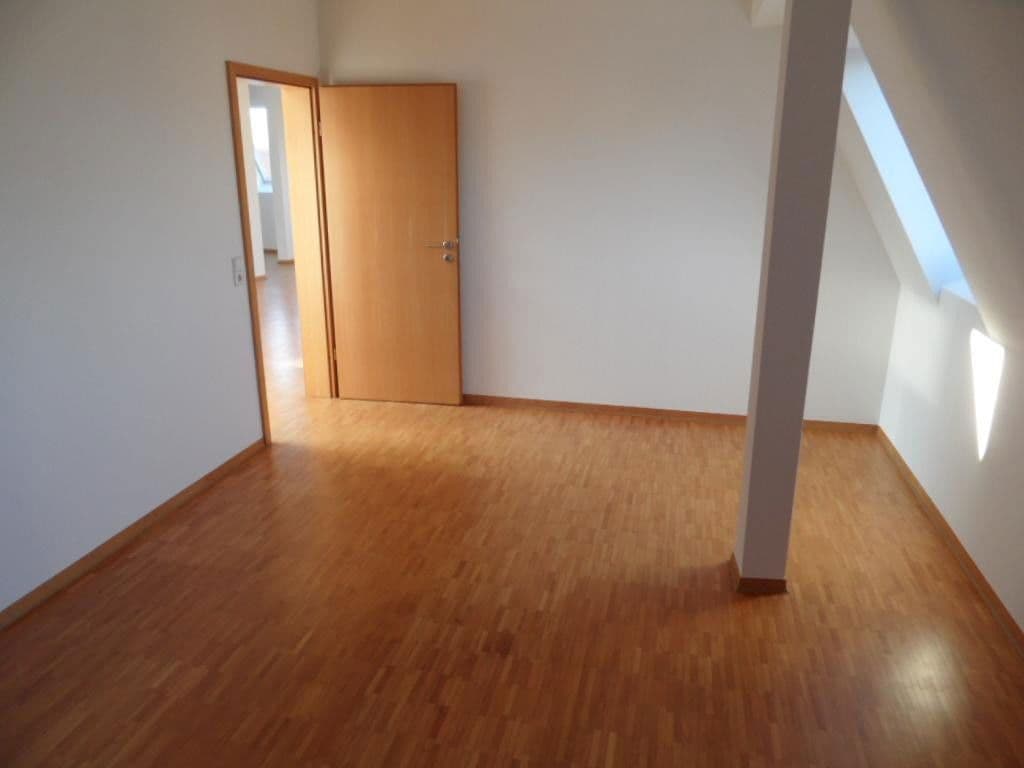 Pronájem bytu 2+kk 109 m², Mozartstr. 3, Stuttgart, Bádensko-Württembersko Pronájem bytu 2+kk 109 m², Mozartstr. 3, Stuttgart, Bádensko-Württembersko