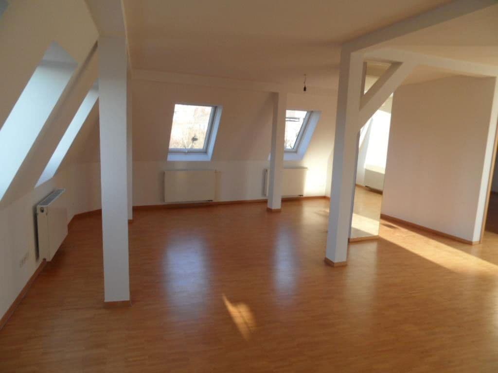 Pronájem bytu 2+kk 109 m², Mozartstr. 3, Stuttgart, Bádensko-Württembersko Pronájem bytu 2+kk 109 m², Mozartstr. 3, Stuttgart, Bádensko-Württembersko