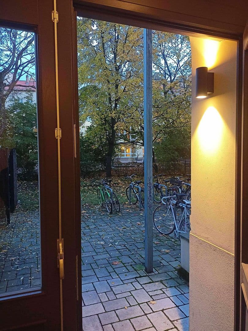 Prodej bytu 2+kk 86 m², Colbestrasse 23, Berlin Friedrichshain, Berlín Prodej bytu 2+kk 86 m², Colbestrasse 23, Berlin Friedrichshain, Berlín