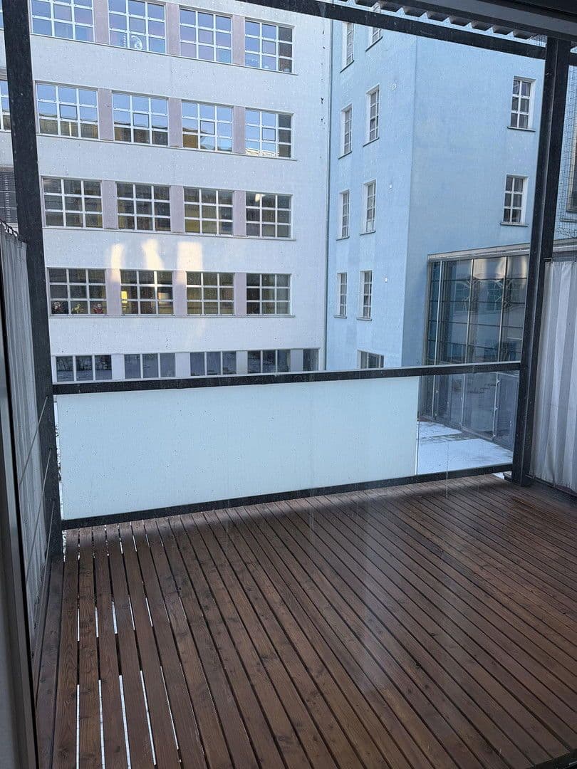 Pronájem bytu 1+1 45 m², Eierstr. X, Stuttgart, Bádensko-Württembersko Pronájem bytu 1+1 45 m², Eierstr. X, Stuttgart, Bádensko-Württembersko