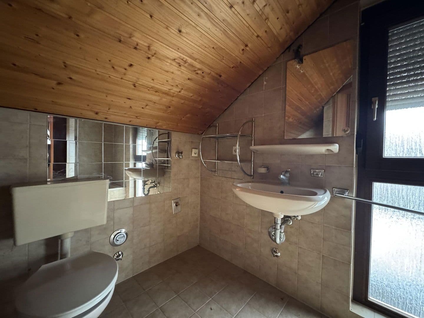 Prodej bytu 2+kk 63 m², Langes Eck 43, Wüstenrot, Bádensko-Württembersko Prodej bytu 2+kk 63 m², Langes Eck 43, Wüstenrot, Bádensko-Württembersko