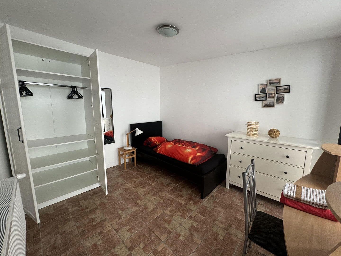 Pronájem bytu 1+1 12 m², Berlin, Berlín Pronájem bytu 1+1 12 m², Berlin, Berlín