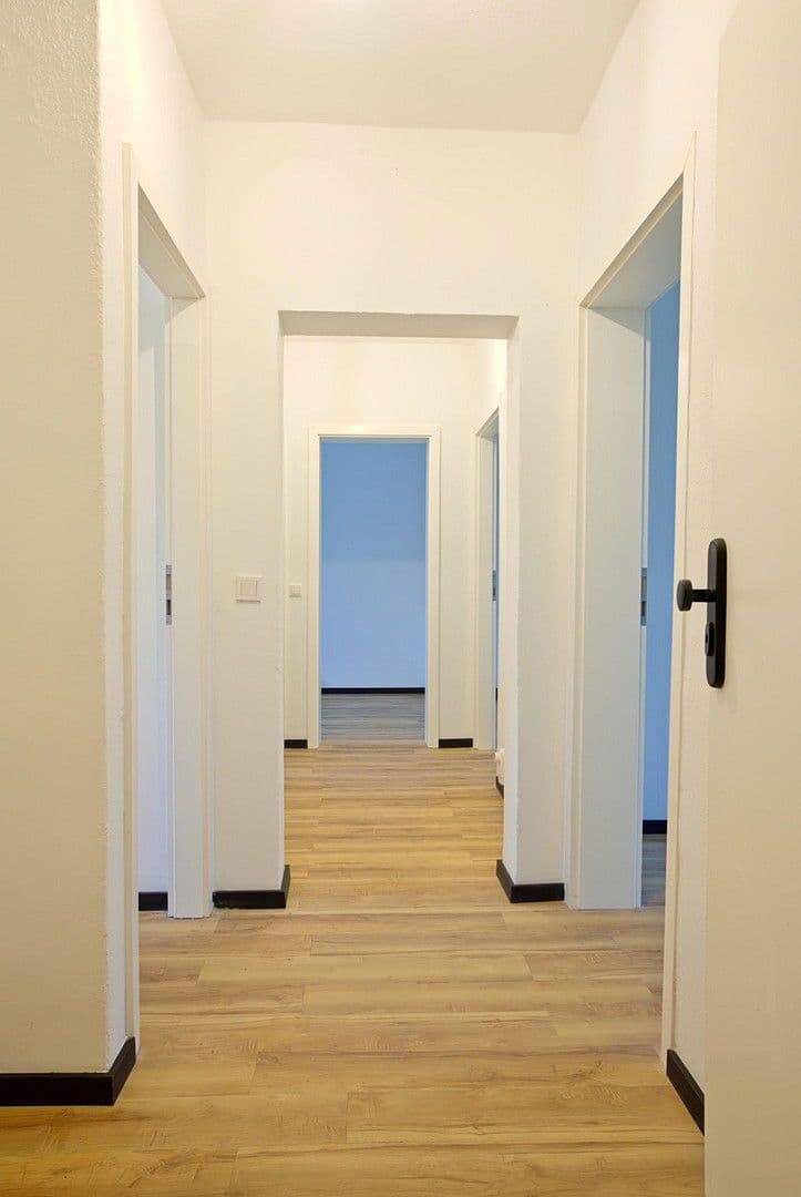 Pronájem bytu 3+1 63 m², Zum Weinberg 1, Kuhlen-Wendorf, Mecklenburg-Vorpommern Pronájem bytu 3+1 63 m², Zum Weinberg 1, Kuhlen-Wendorf, Mecklenburg-Vorpommern