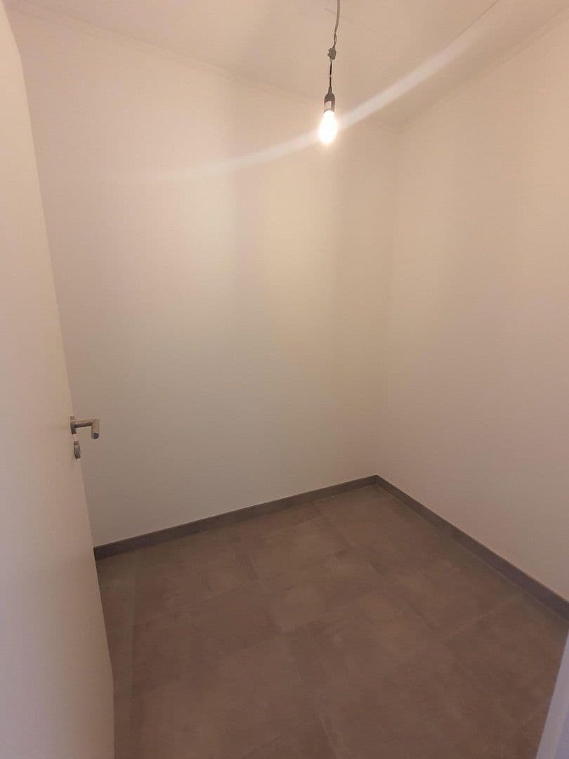 Pronájem bytu 3+1 92 m², Mannhagener Straße 5, Panten, Šlesvicko-Holštýnsko Pronájem bytu 3+1 92 m², Mannhagener Straße 5, Panten, Šlesvicko-Holštýnsko
