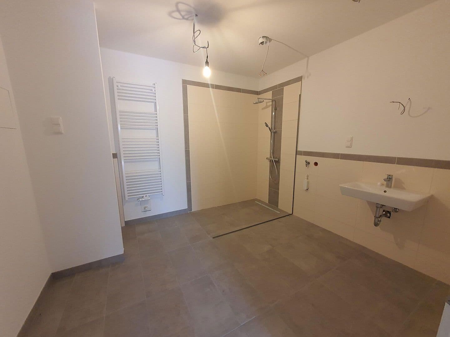 Pronájem bytu 3+1 92 m², Mannhagener Straße 5, Panten, Šlesvicko-Holštýnsko Pronájem bytu 3+1 92 m², Mannhagener Straße 5, Panten, Šlesvicko-Holštýnsko