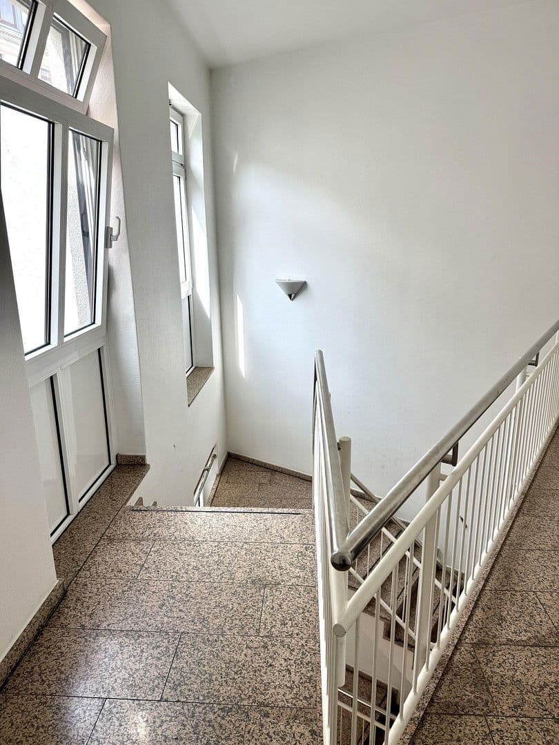 Pronájem kanceláře 210 m², Lübecker Straße 25-27, Schwerin - Altstadt, Mecklenburg-Vorpommern Pronájem kanceláře 210 m², Lübecker Straße 25-27, Schwerin - Altstadt, Mecklenburg-Vorpommern