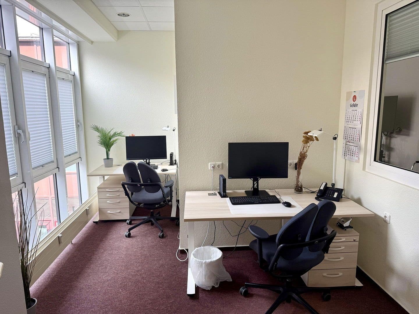 Pronájem kanceláře 210 m², Lübecker Straße 25-27, Schwerin - Altstadt, Mecklenburg-Vorpommern Pronájem kanceláře 210 m², Lübecker Straße 25-27, Schwerin - Altstadt, Mecklenburg-Vorpommern