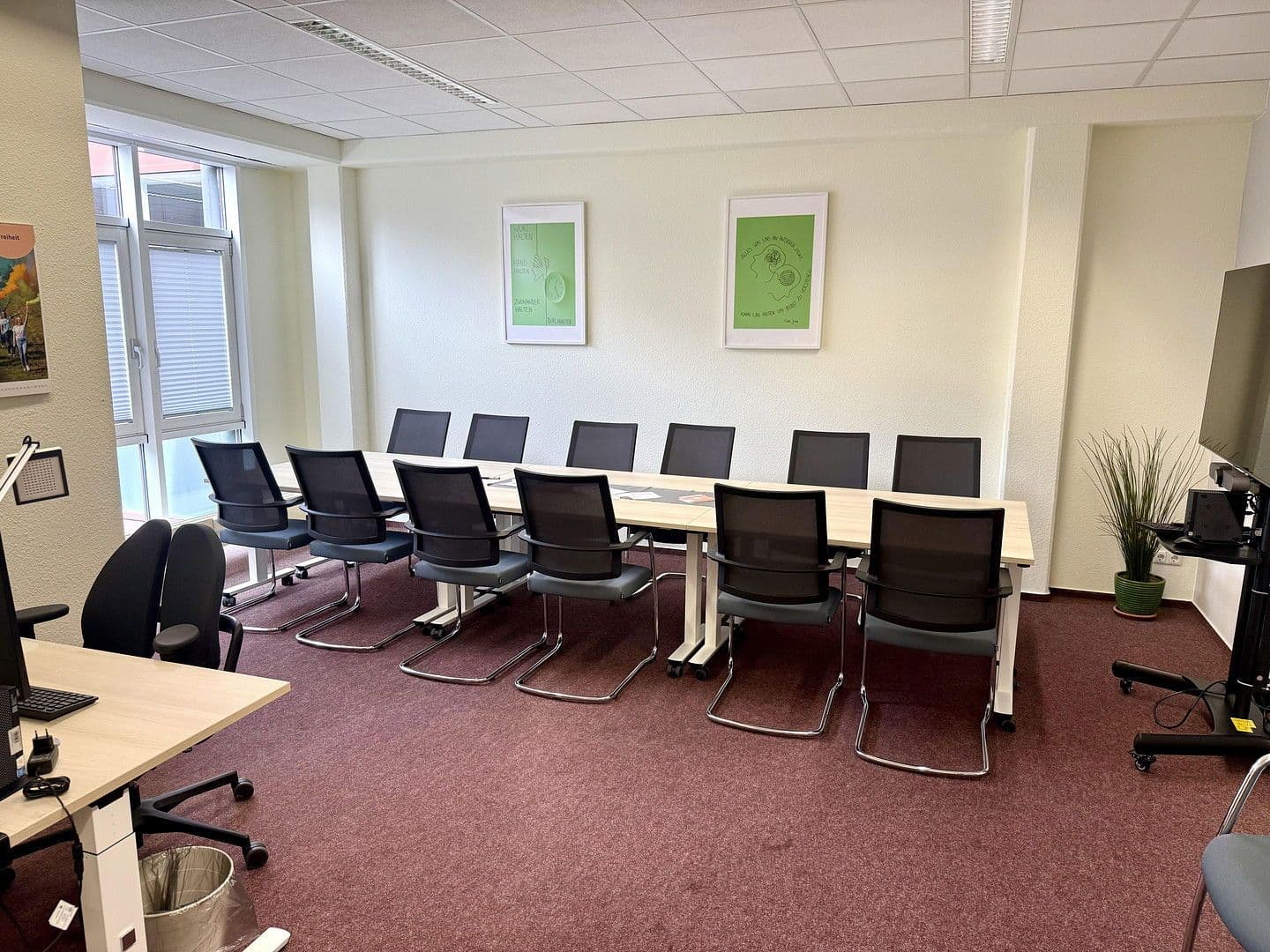 Pronájem kanceláře 210 m², Lübecker Straße 25-27, Schwerin - Altstadt, Mecklenburg-Vorpommern Pronájem kanceláře 210 m², Lübecker Straße 25-27, Schwerin - Altstadt, Mecklenburg-Vorpommern