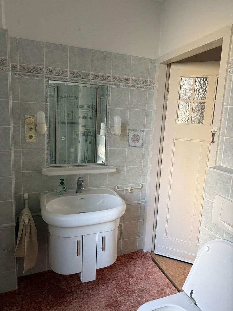 Pronájem bytu 7+1 220 m², Oldenburg (Oldenburg), Dolní Sasko Pronájem bytu 7+1 220 m², Oldenburg (Oldenburg), Dolní Sasko