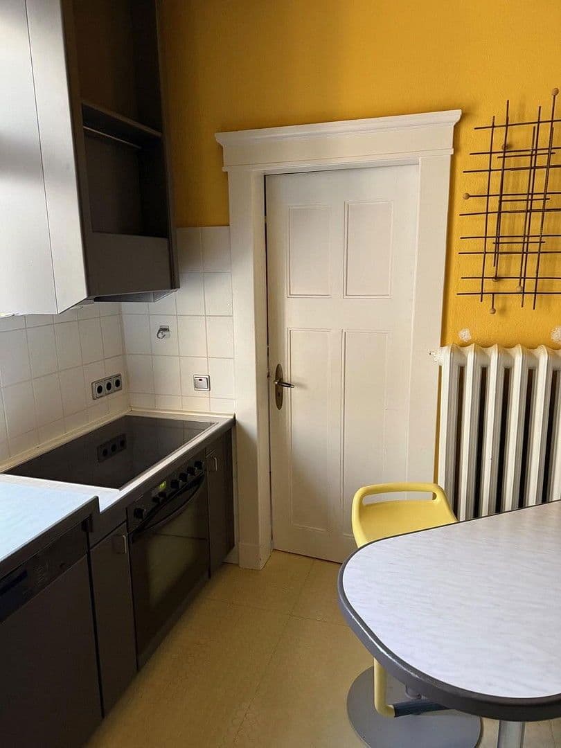 Pronájem bytu 7+1 220 m², Oldenburg (Oldenburg), Dolní Sasko Pronájem bytu 7+1 220 m², Oldenburg (Oldenburg), Dolní Sasko