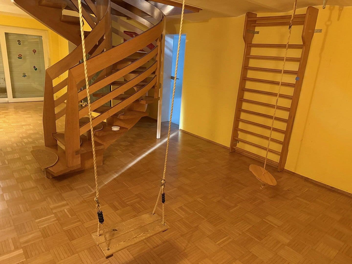 Pronájem bytu 7+1 220 m², Oldenburg (Oldenburg), Dolní Sasko Pronájem bytu 7+1 220 m², Oldenburg (Oldenburg), Dolní Sasko