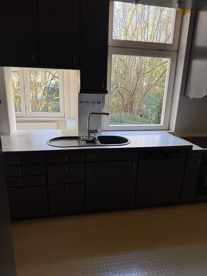 Pronájem bytu 7+1 220 m², Oldenburg (Oldenburg), Dolní Sasko Pronájem bytu 7+1 220 m², Oldenburg (Oldenburg), Dolní Sasko