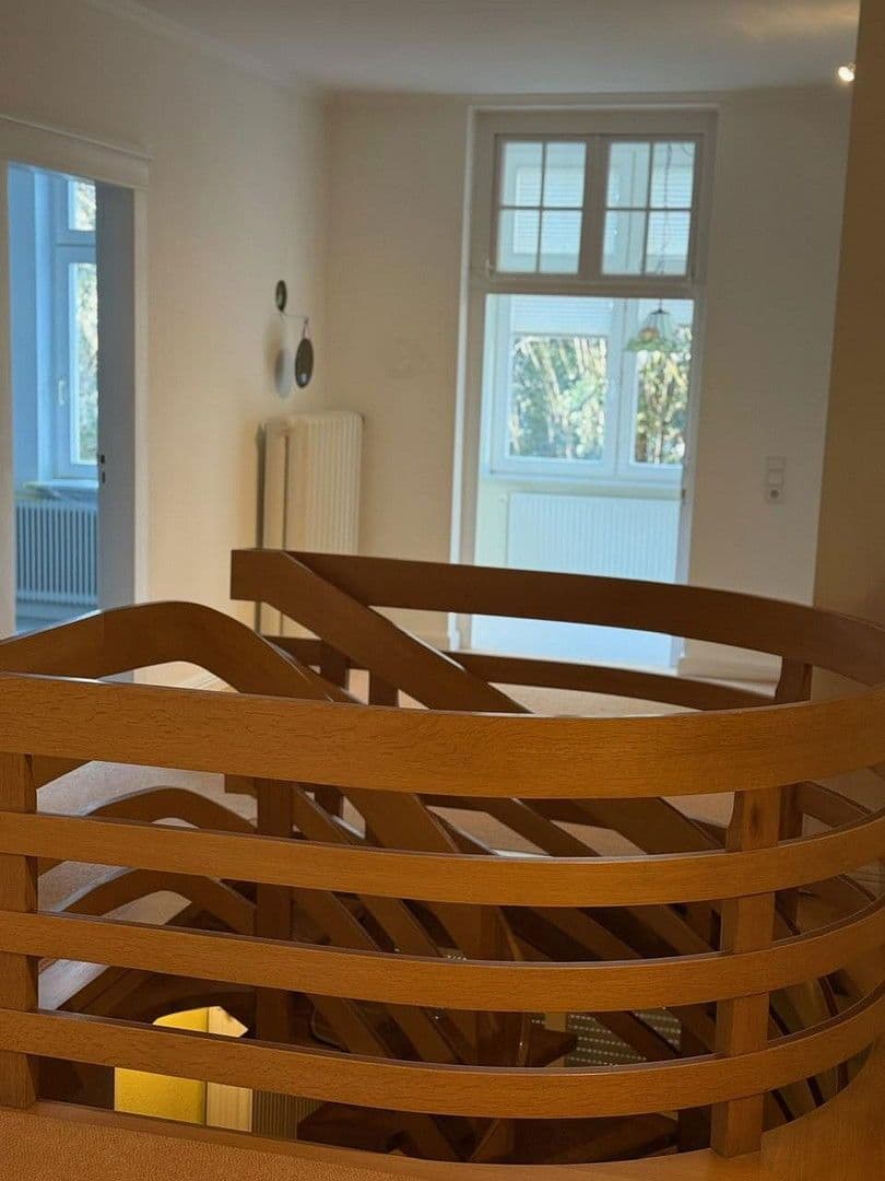 Pronájem bytu 7+1 220 m², Oldenburg (Oldenburg), Dolní Sasko Pronájem bytu 7+1 220 m², Oldenburg (Oldenburg), Dolní Sasko