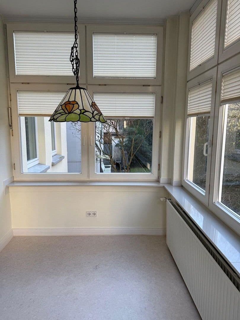 Pronájem bytu 7+1 220 m², Oldenburg (Oldenburg), Dolní Sasko Pronájem bytu 7+1 220 m², Oldenburg (Oldenburg), Dolní Sasko