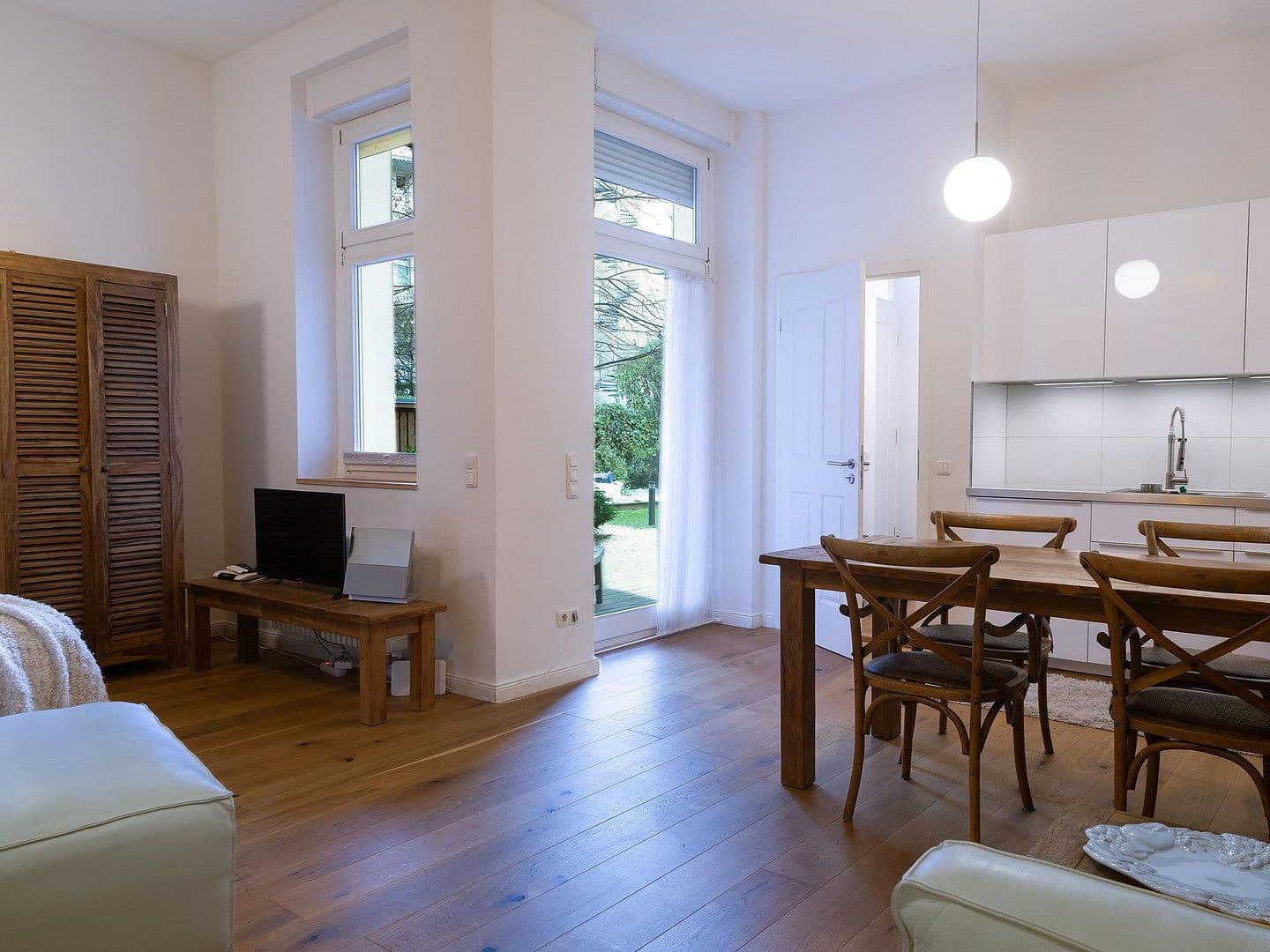 Pronájem bytu 1+1 50 m², Heinersdorfer Str. 34, Berlin, Berlín Pronájem bytu 1+1 50 m², Heinersdorfer Str. 34, Berlin, Berlín