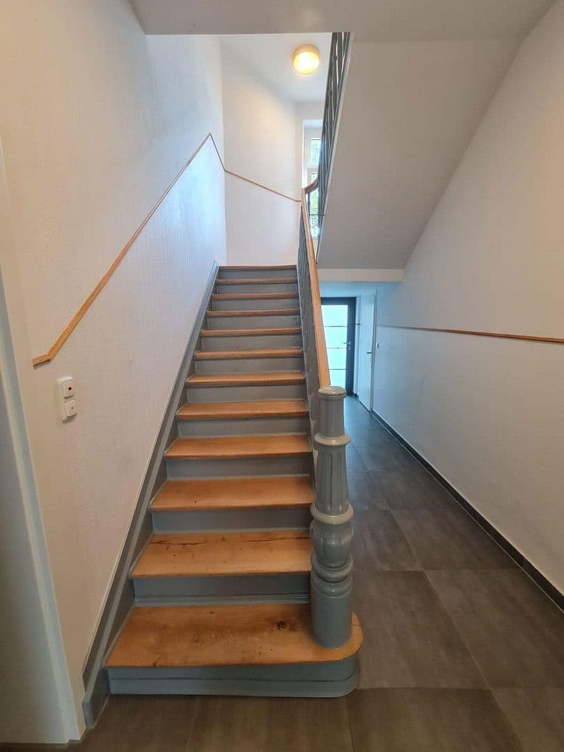 Prodej domu 285 m², pozemek 218 m², Oberhausen, Severní Porýní-Vestfálsko Prodej domu 285 m², pozemek 218 m², Oberhausen, Severní Porýní-Vestfálsko