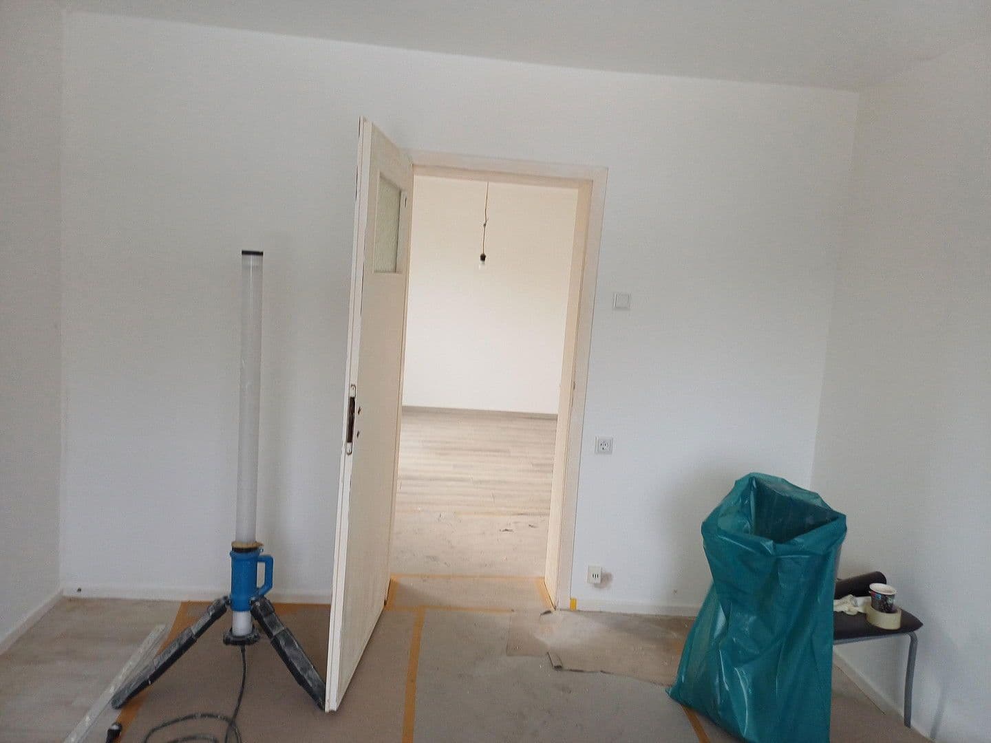 Pronájem bytu 2+1 48 m², Giesenfeldstr. 50, Duisburg, Severní Porýní-Vestfálsko Pronájem bytu 2+1 48 m², Giesenfeldstr. 50, Duisburg, Severní Porýní-Vestfálsko