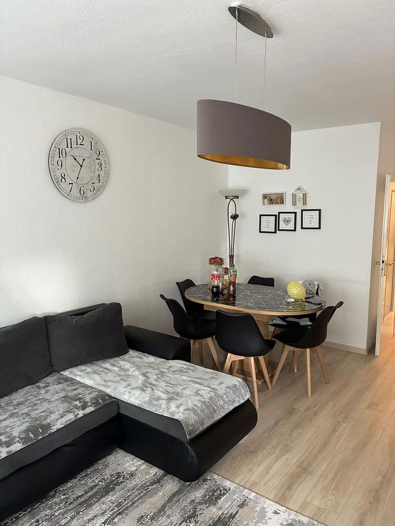 Prodej bytu 3+1 72 m², August-Bebel-Straße 10, Hanau, Hessen Prodej bytu 3+1 72 m², August-Bebel-Straße 10, Hanau, Hessen