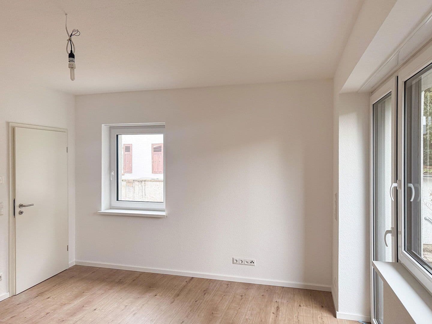 Pronájem kanceláře 51 m², Groß-Gerau, Hessen Pronájem kanceláře 51 m², Groß-Gerau, Hessen