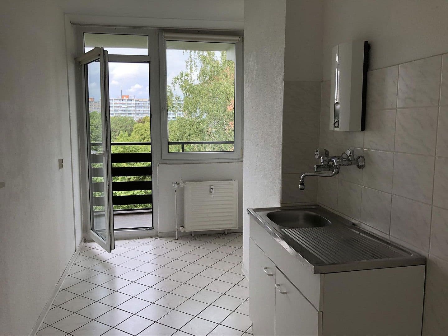 Pronájem bytu 2+1 72 m², Mülldorfer Straße, Sankt Augustin, Severní Porýní-Vestfálsko Pronájem bytu 2+1 72 m², Mülldorfer Straße, Sankt Augustin, Severní Porýní-Vestfálsko