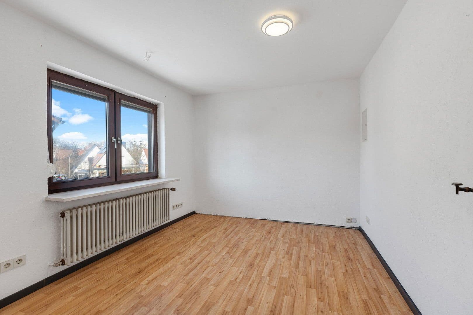 Prodej domu 210 m², pozemek 582 m², Wildenfelser Str. 23, München, Bavorsko Prodej domu 210 m², pozemek 582 m², Wildenfelser Str. 23, München, Bavorsko