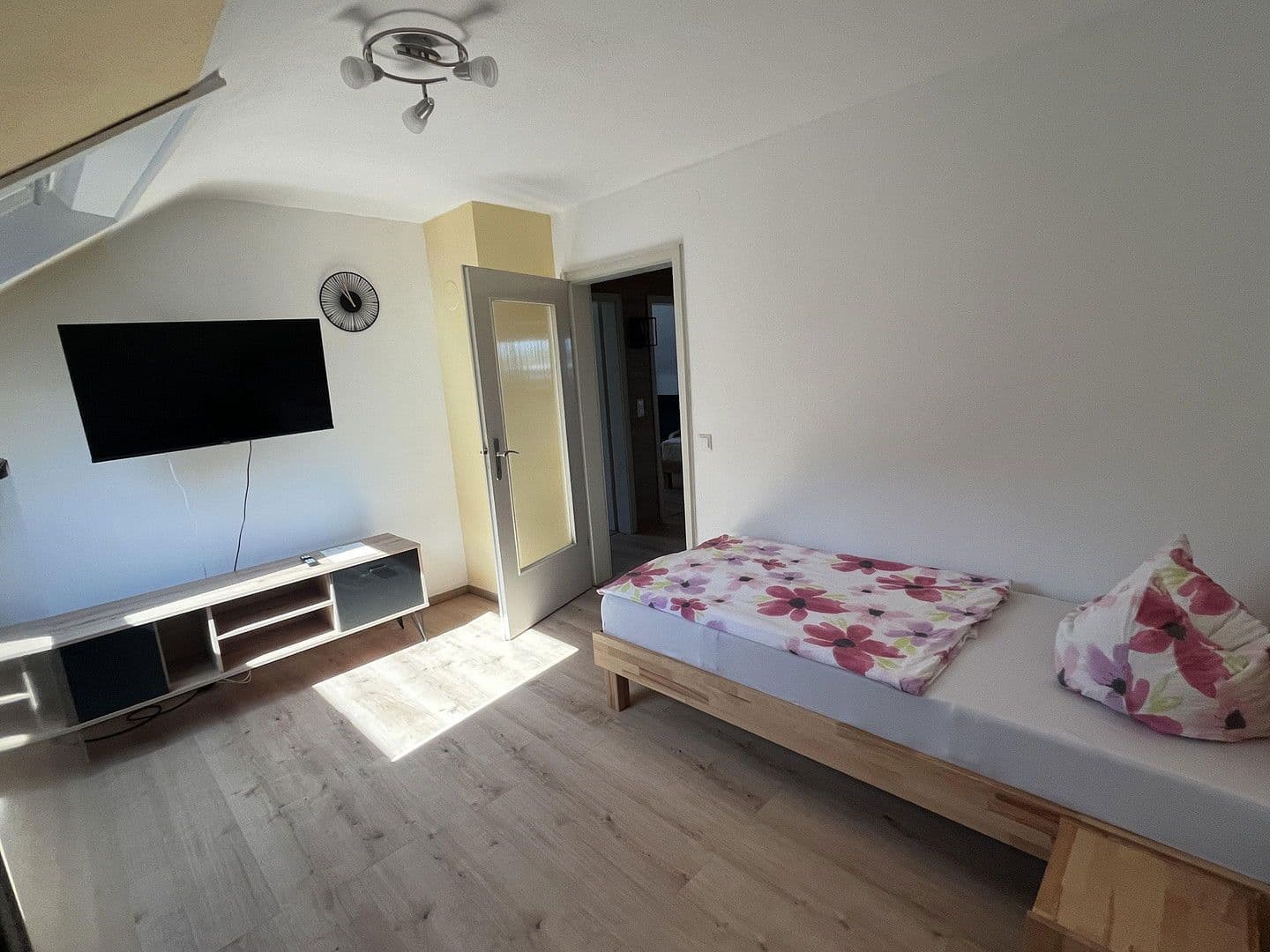 Prodej domu 148 m², pozemek 696 m², Aalen, Bádensko-Württembersko Prodej domu 148 m², pozemek 696 m², Aalen, Bádensko-Württembersko