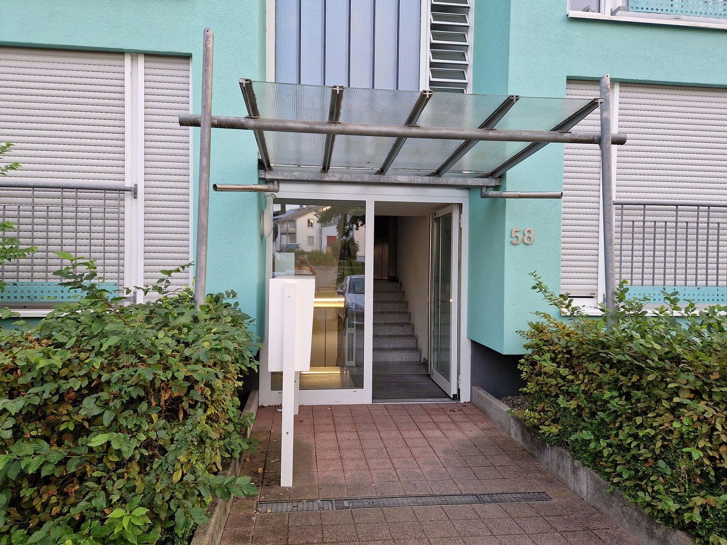 Prodej bytu 1+1 32 m², Bernhard-Lichtenberg-Straße 58, Karlsruhe, Bádensko-Württembersko Prodej bytu 1+1 32 m², Bernhard-Lichtenberg-Straße 58, Karlsruhe, Bádensko-Württembersko