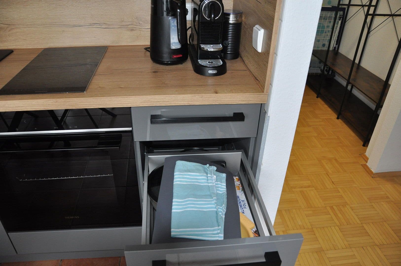 Prodej bytu 1+1 32 m², Bernhard-Lichtenberg-Straße 58, Karlsruhe, Bádensko-Württembersko Prodej bytu 1+1 32 m², Bernhard-Lichtenberg-Straße 58, Karlsruhe, Bádensko-Württembersko