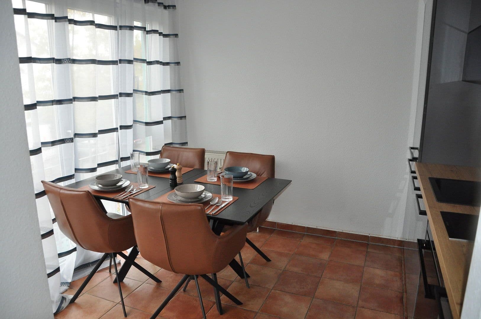 Prodej bytu 1+1 32 m², Bernhard-Lichtenberg-Straße 58, Karlsruhe, Bádensko-Württembersko Prodej bytu 1+1 32 m², Bernhard-Lichtenberg-Straße 58, Karlsruhe, Bádensko-Württembersko