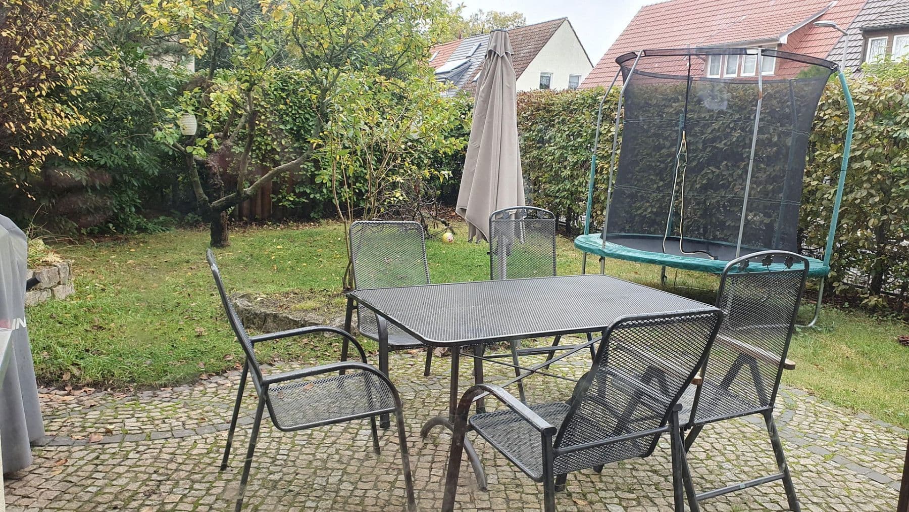 Prodej domu 150 m², pozemek 276 m², Graacher Str. 20, Berlin, Berlín Prodej domu 150 m², pozemek 276 m², Graacher Str. 20, Berlin, Berlín