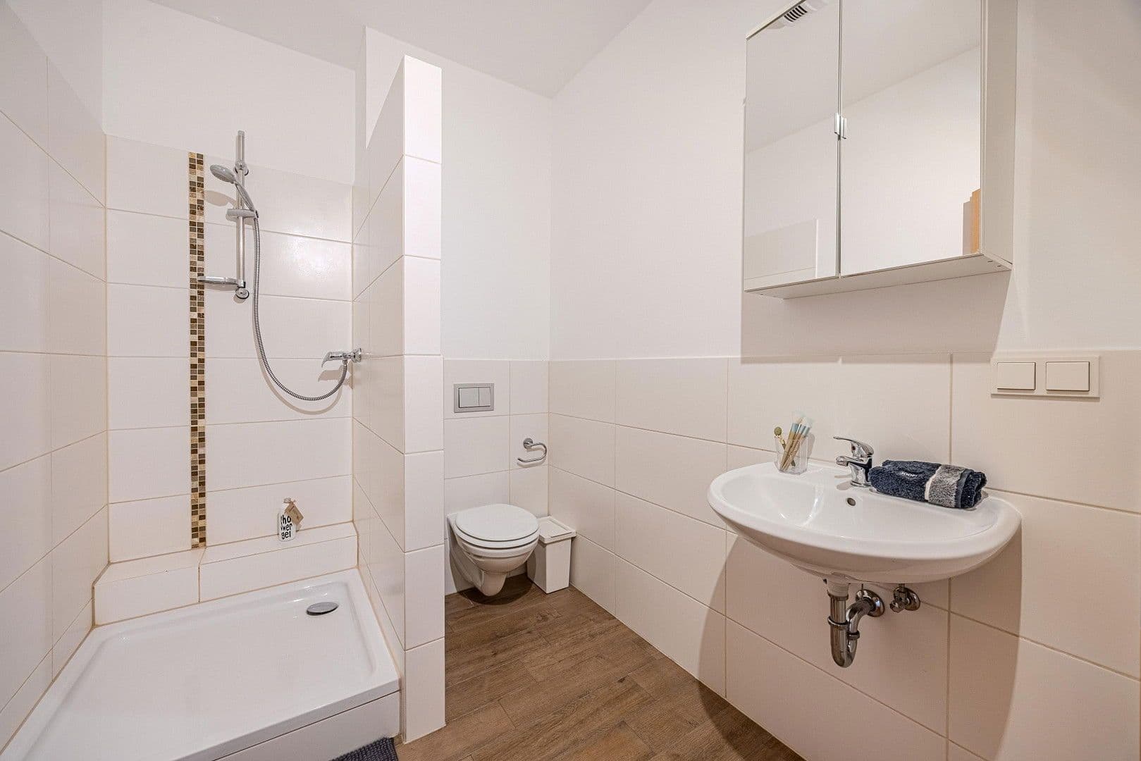 Prodej domu 141 m², pozemek 150 m², Johan-Kaiser-Ring 148, Hanau, Hessen Prodej domu 141 m², pozemek 150 m², Johan-Kaiser-Ring 148, Hanau, Hessen