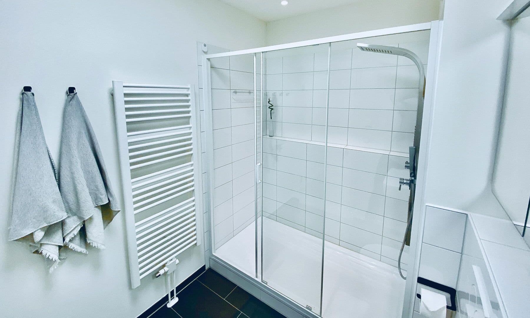 Pronájem bytu 2+1 58 m², Hamburg, Hamburg Pronájem bytu 2+1 58 m², Hamburg, Hamburg