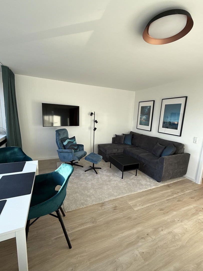 Pronájem bytu 1+1 39 m², Plieninger Straße 100, Stuttgart Möhringen, Bádensko-Württembersko Pronájem bytu 1+1 39 m², Plieninger Straße 100, Stuttgart Möhringen, Bádensko-Württembersko